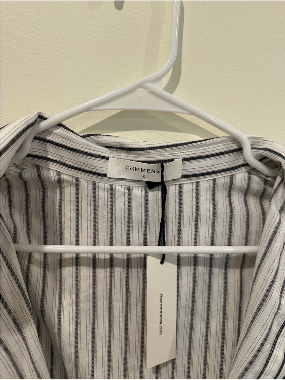 NWT Commense Sleeveless Striped Midi Dress in White and Black - Picture 6 of 6